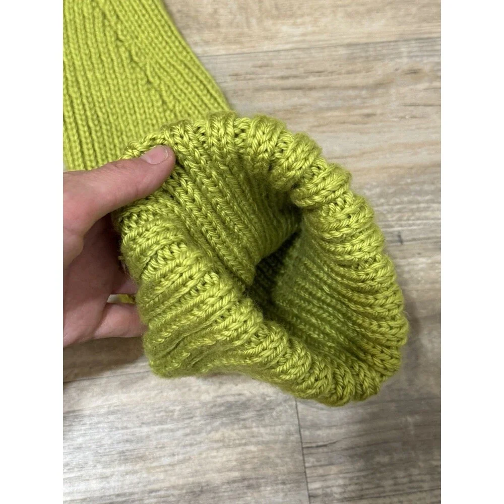 New Hand Knitted Bright Green Acrylic Faux Christmas Cap Hat W/ PomPom Adult